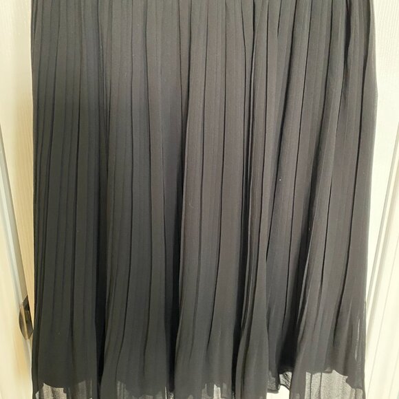 RICKI’S Black Pleated Midi Dress – Size 0 - Picture 4 of 5